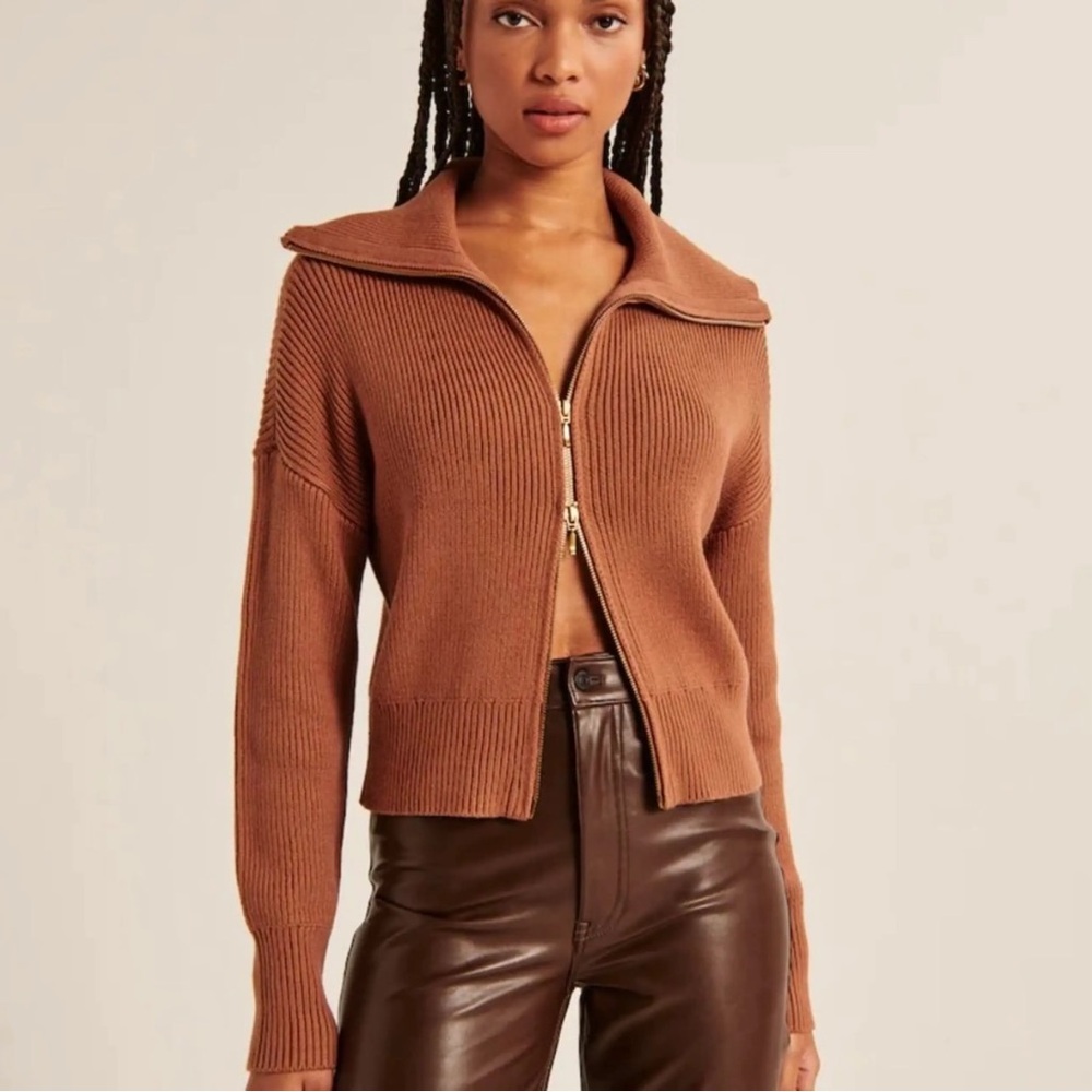 Abercrombie Ribbed Zip-Front Brown Sweater Jacket - Women's